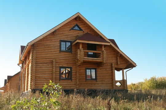 drewniany dom całoroczny
